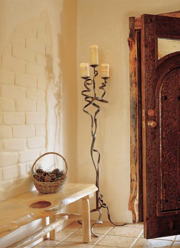 In the mountains, where the snow is deep and the spring muck even deeper, a “mud room” is essential. Tom and Flame opted for an easy-to-clean tile floor in their entryway and placed a bench near the door for removal of boots.